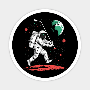 Astronaut playing golf in space Magnet